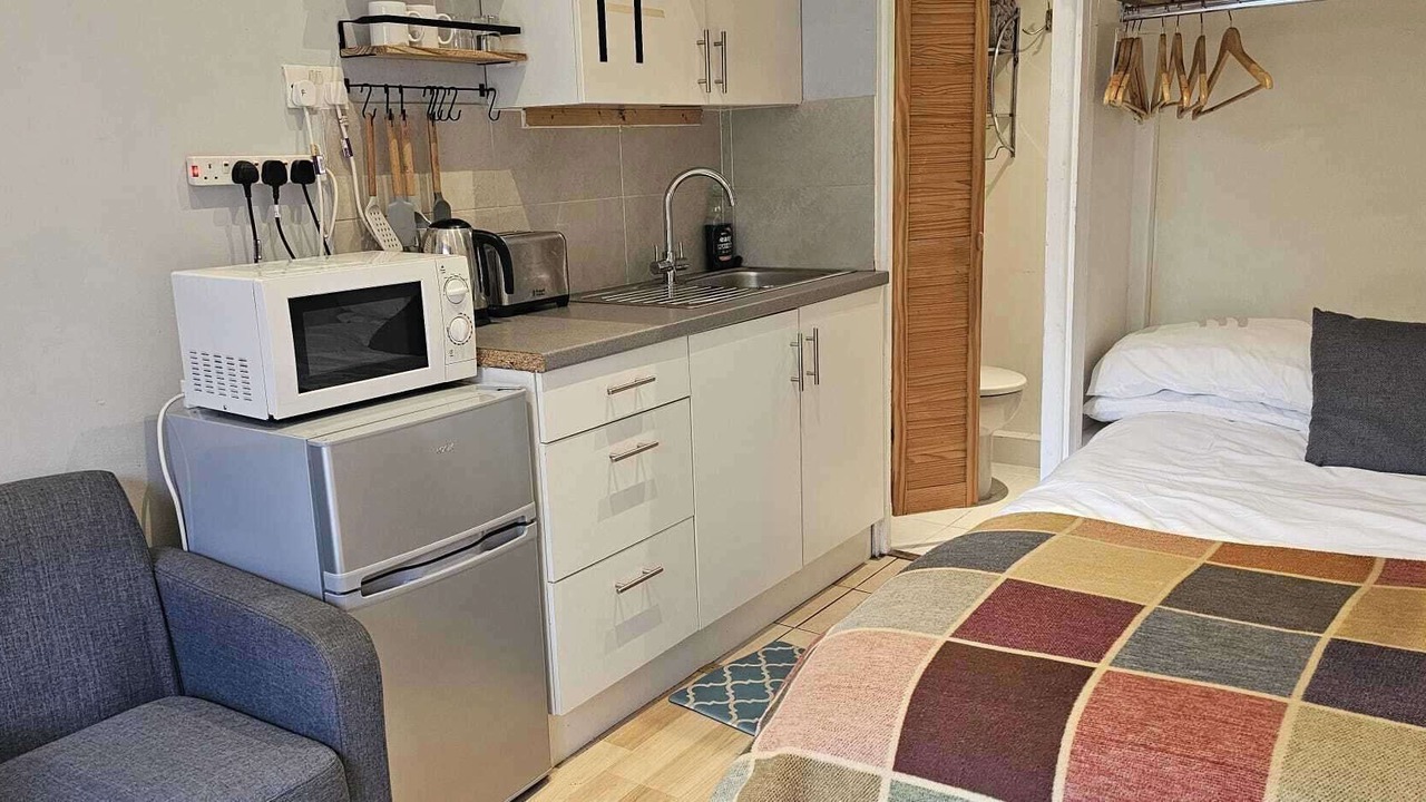 Photo of Others in Reading