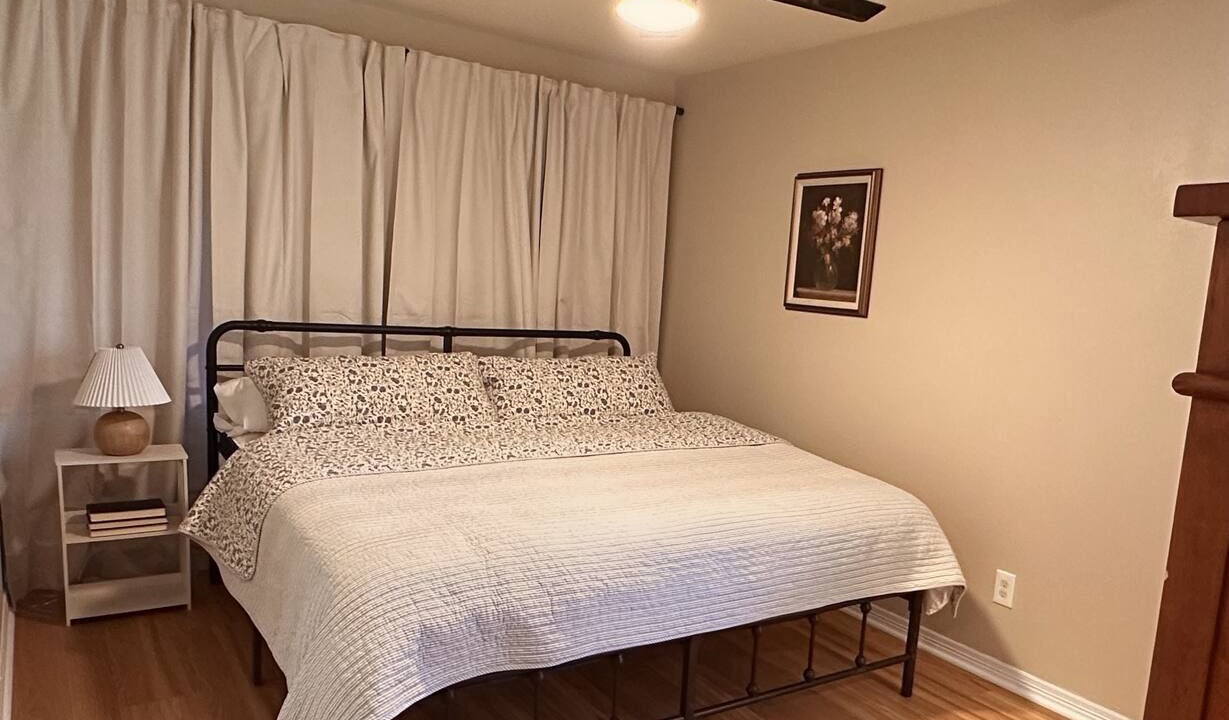Photo of Bedroom in Balch Springs