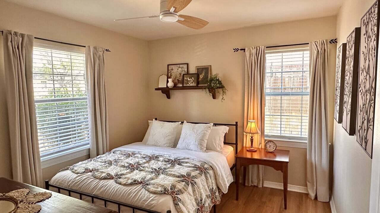 Photo of Bedroom in Balch Springs
