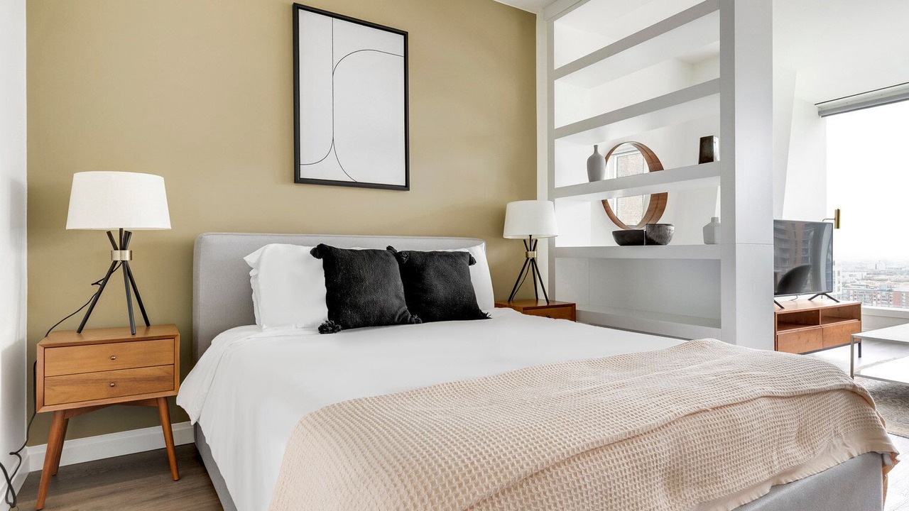 Photo of Bedroom in The Loop