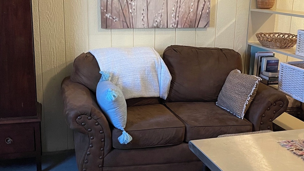Photo of Livingroom in Hallettsville