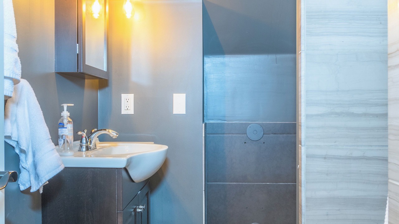 Photo of Bathroom in Jay