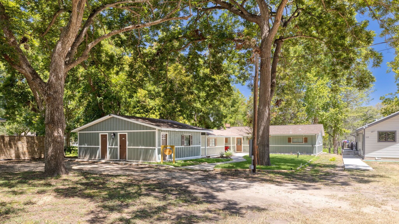 Photo of Outdoor in McQueeney
