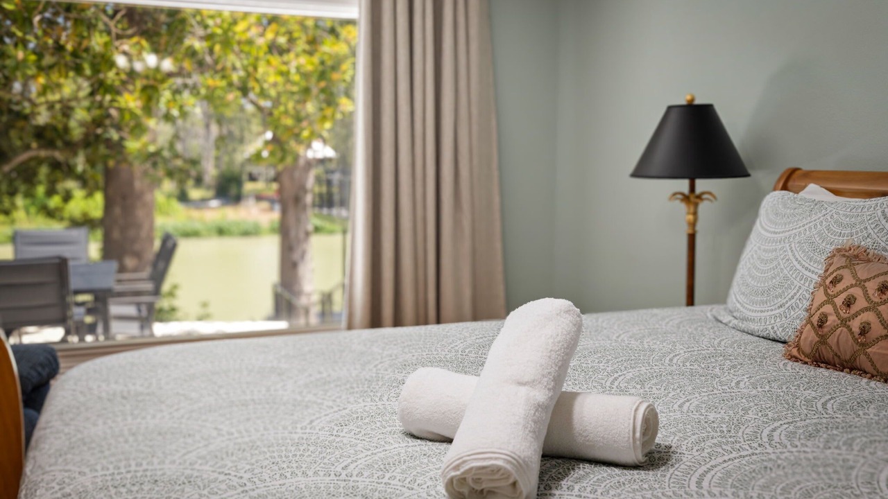 Photo of Bedroom in McQueeney