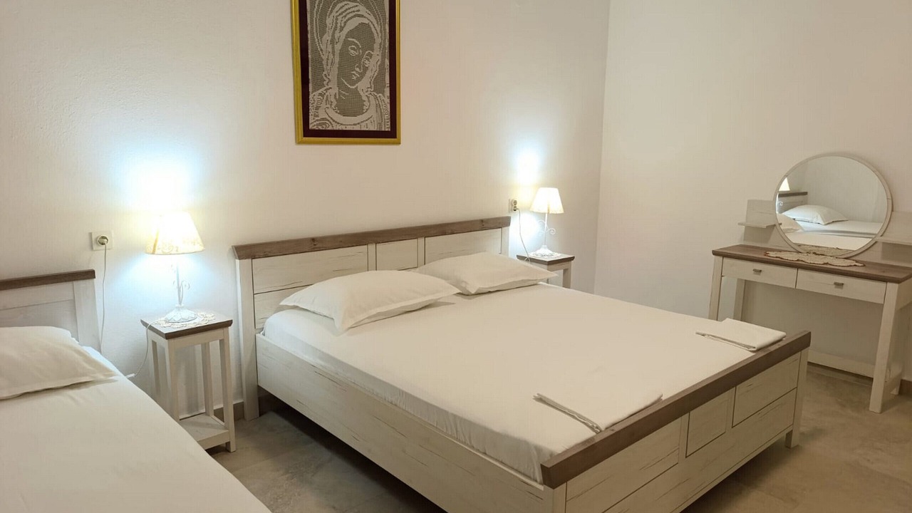 Photo of Bedroom in Metajna