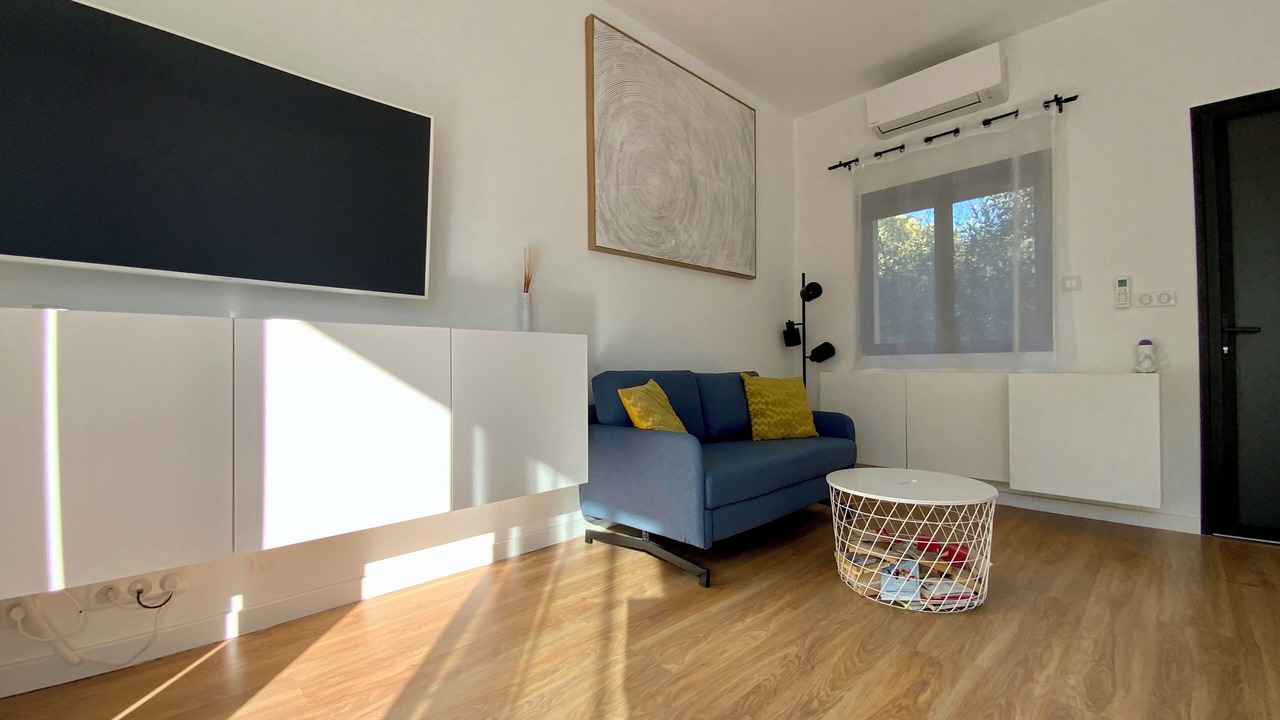 Photo of Livingroom in Corconne