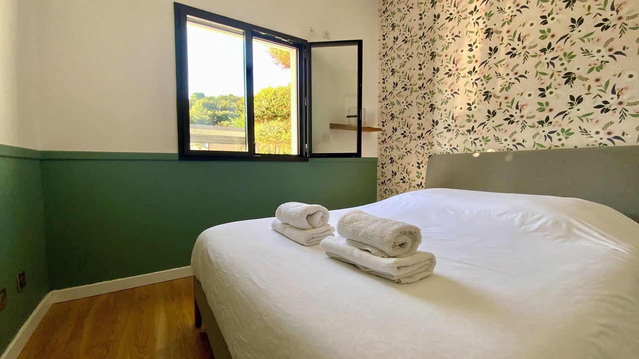 Photo of Bedroom in Corconne