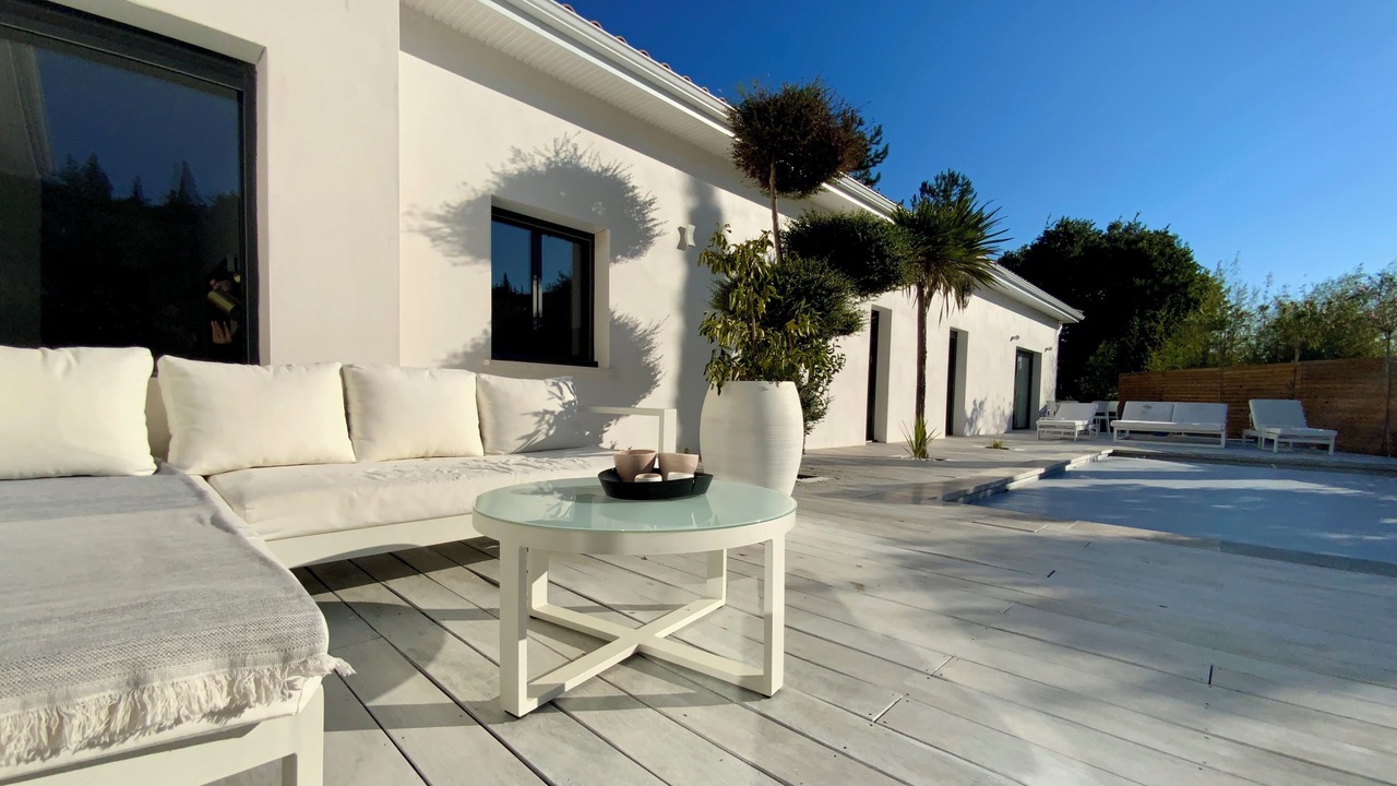 Photo of Patio Balcony in Corconne