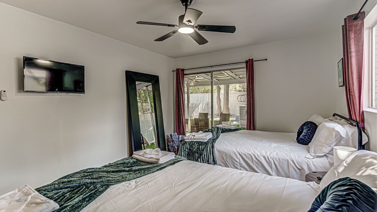 Photo of Bedroom in Barton Hills