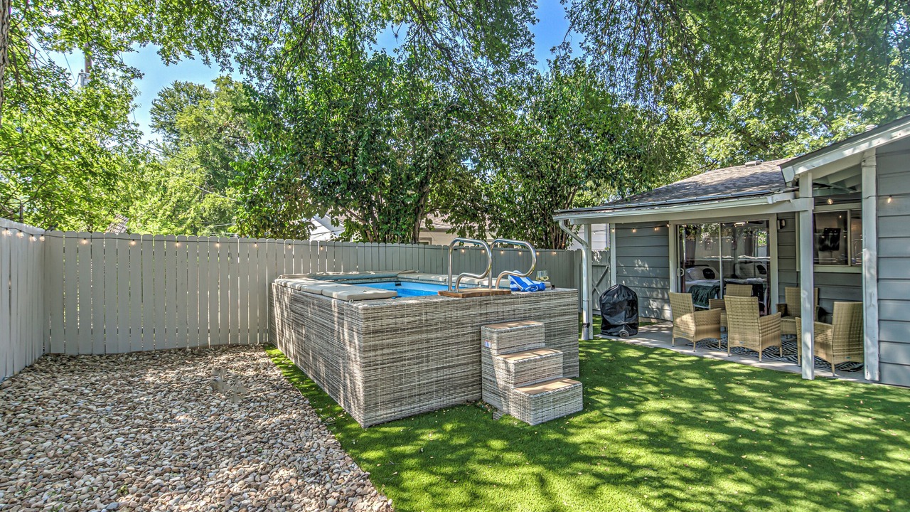 Photo of Outdoor in Barton Hills