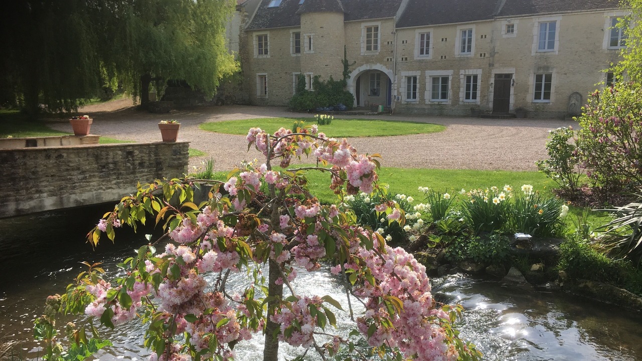 Photo of Outdoor in Ernes