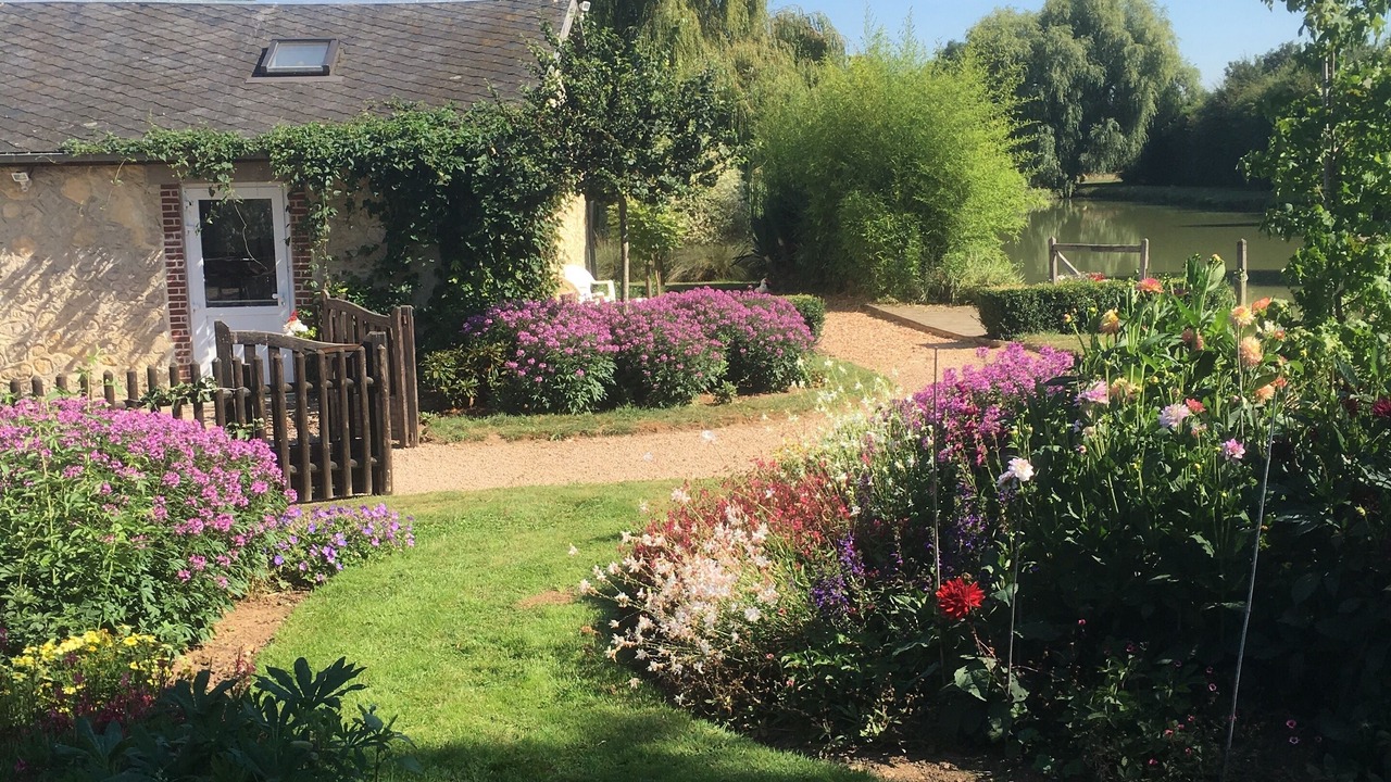 Photo of Outdoor in Ernes
