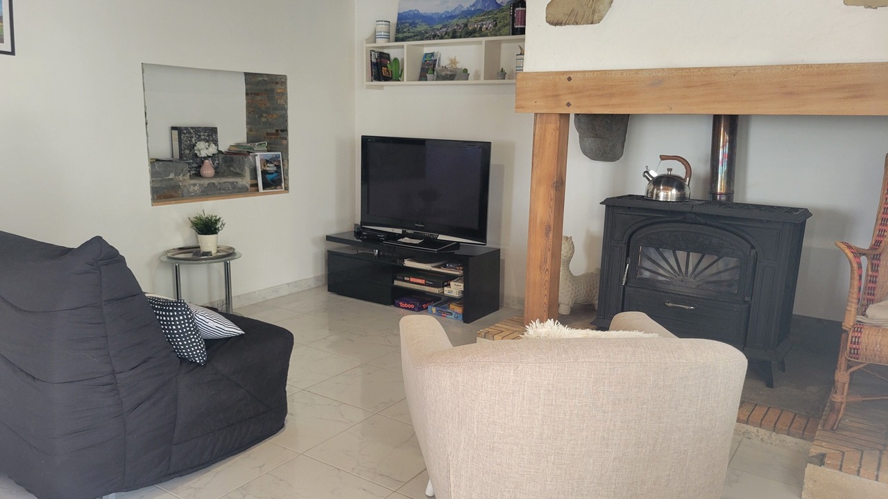 Photo of Livingroom in Issor