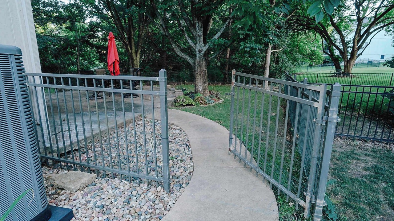 Photo of Outdoor in Overland Park