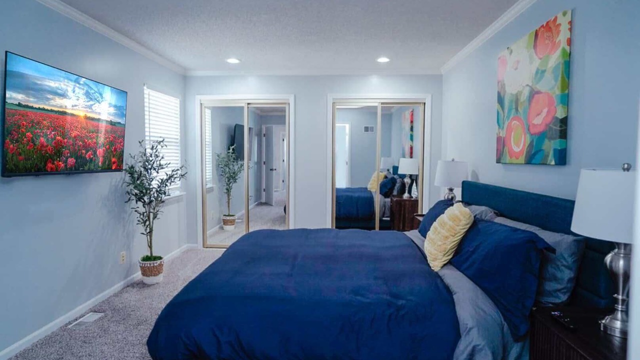 Photo of Bedroom in Overland Park