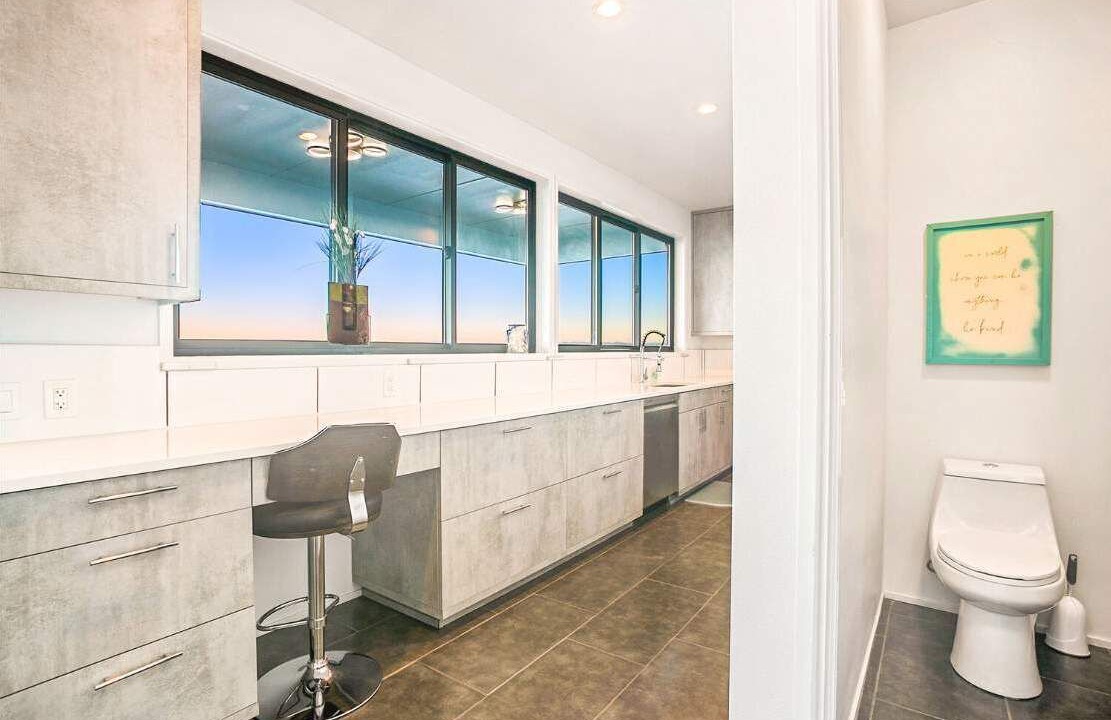 Photo of Bathroom in Rollingbay