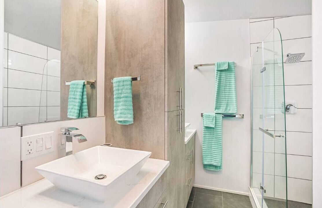 Photo of Bathroom in Rollingbay