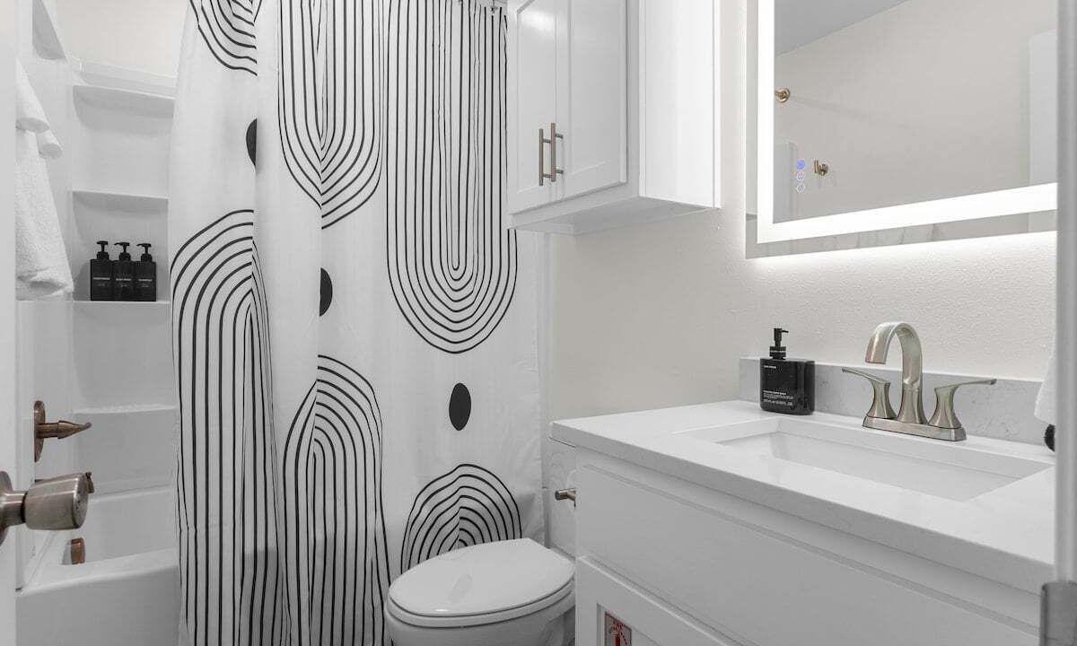 Photo of Bathroom in Catoosa