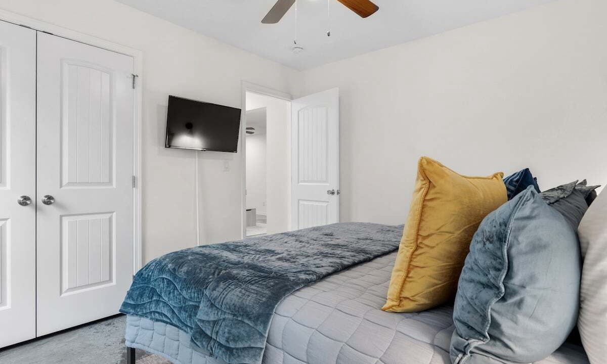 Photo of Bedroom in Catoosa