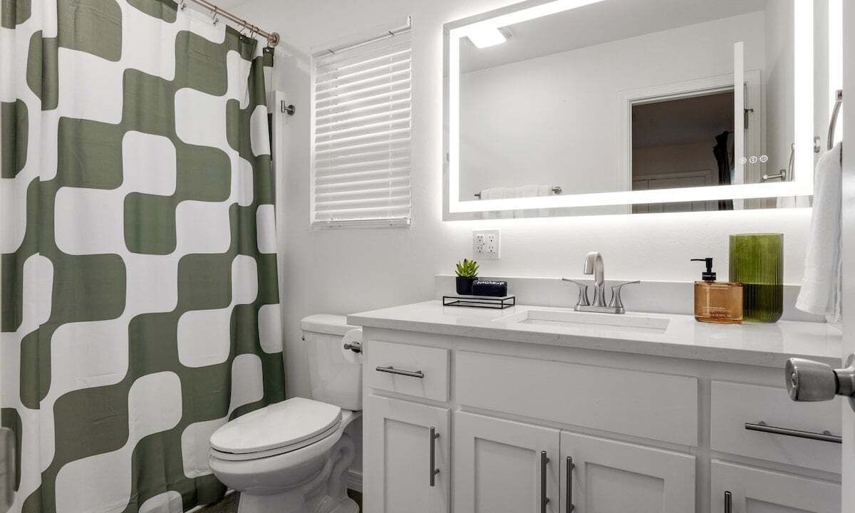 Photo of Bathroom in Catoosa