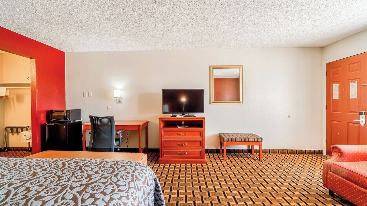 Photo of Bedroom in Vernon