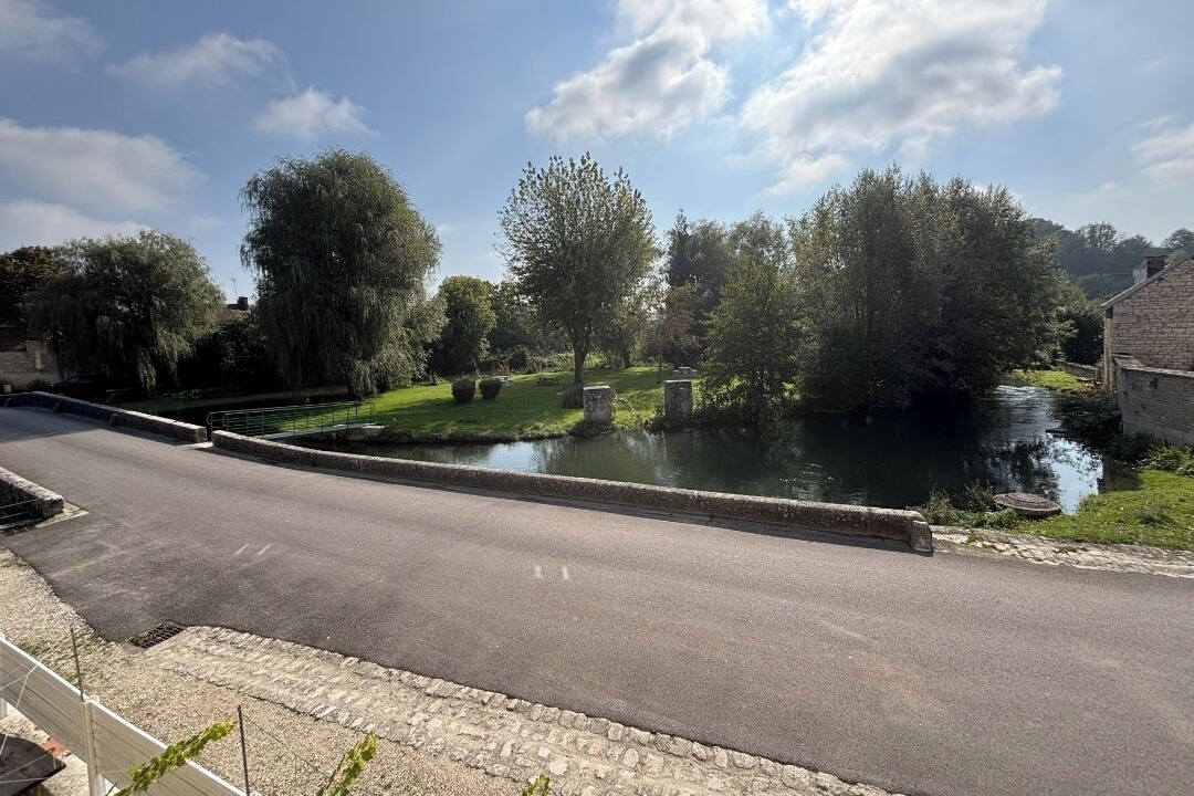 Photo of Others in Chamesson