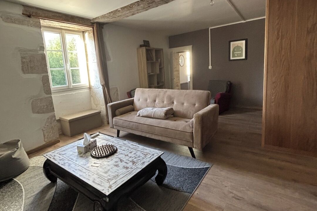 Photo of Livingroom in Chamesson