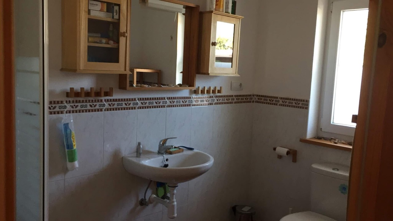 Photo of Bathroom in Calig