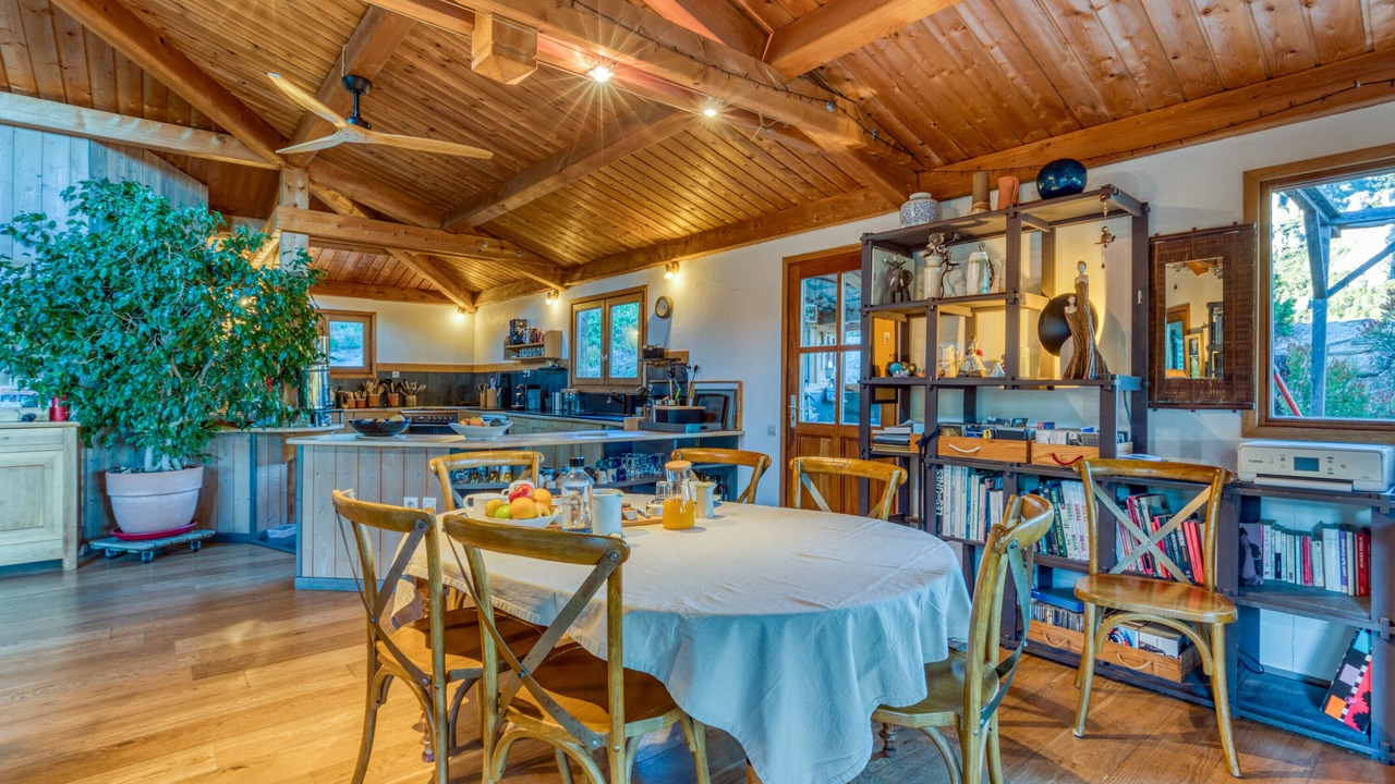 Photo of Others in Moureze