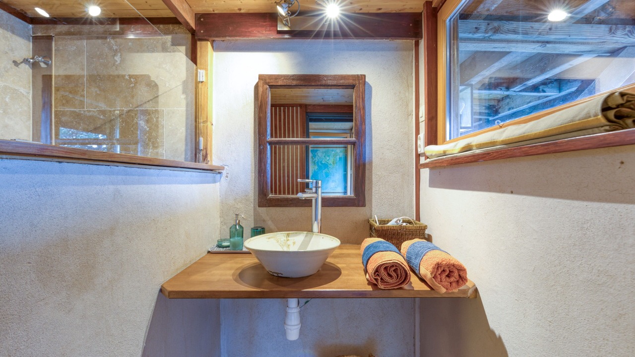 Photo of Bathroom in Moureze