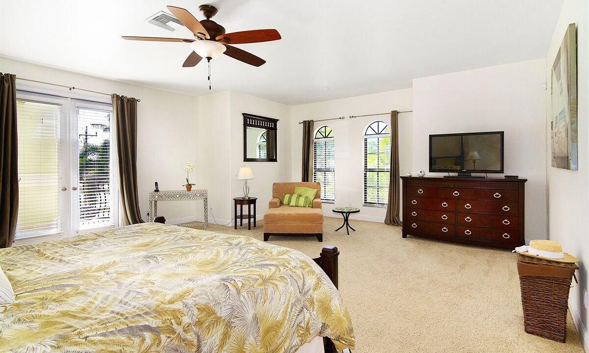 Photo of Bedroom in Eight Lakes