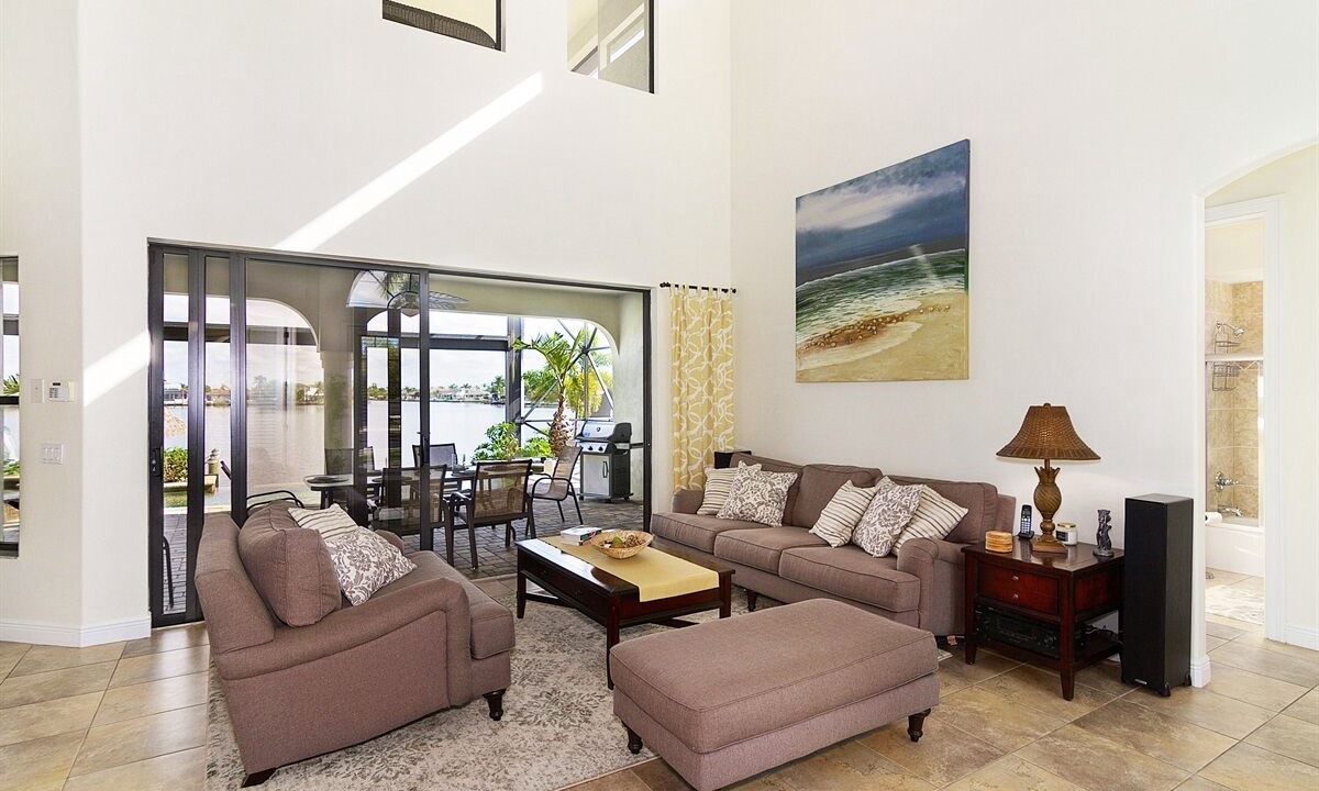 Photo of Livingroom in Eight Lakes