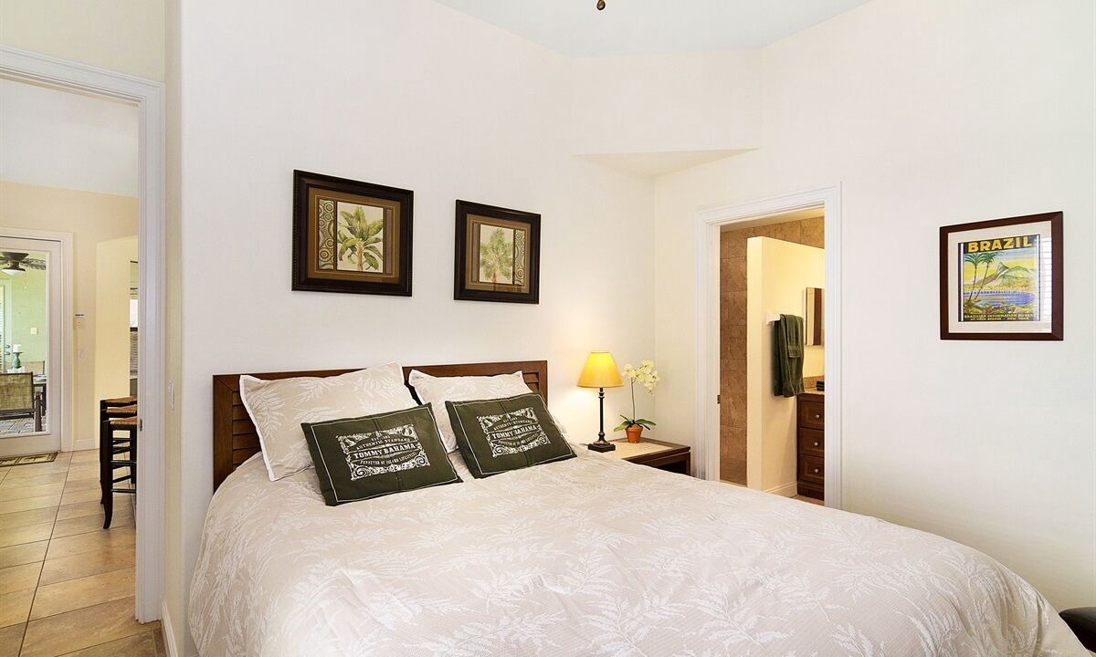 Photo of Bedroom in Eight Lakes