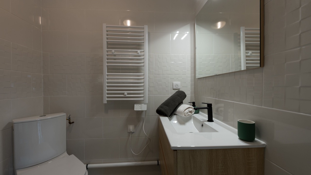 Photo of Bathroom in Saint-Quentin-Lamotte-Croix-au-Bailly