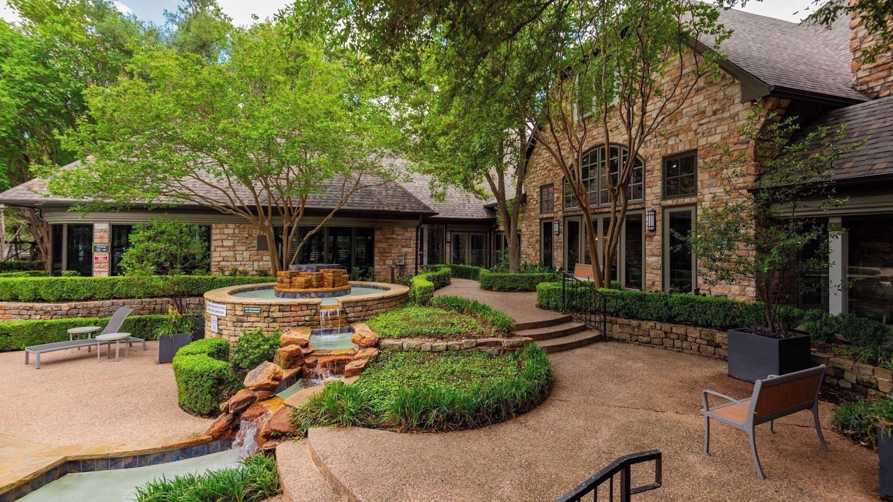 Photo of Outdoor in North Burnet