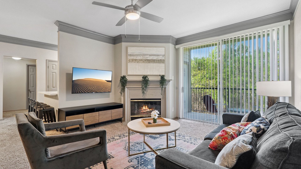 Photo of Livingroom in North Burnet