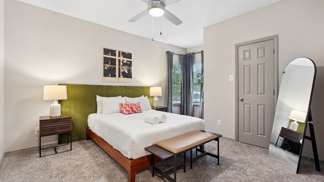 Photo of Bedroom in North Burnet