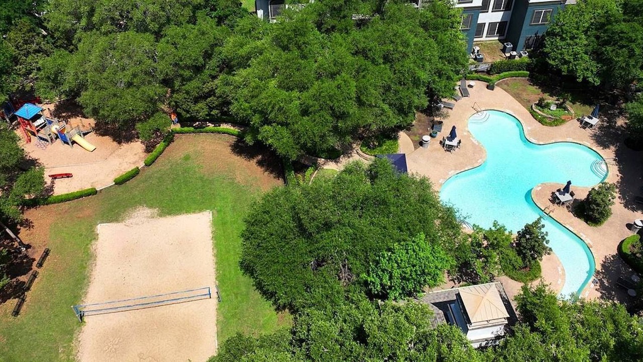 Photo of Outdoor in North Burnet