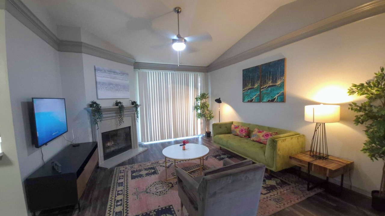 Photo of Livingroom in North Burnet