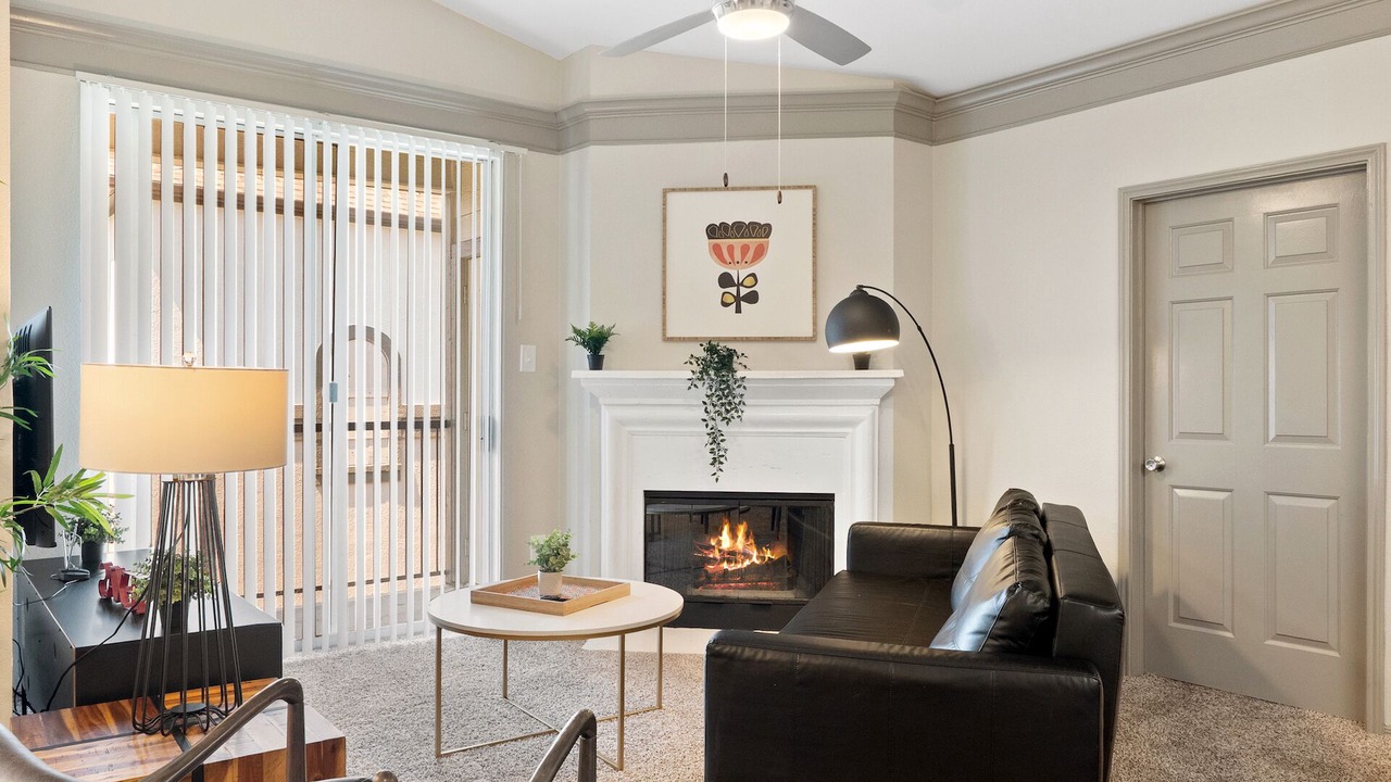Photo of Livingroom in North Burnet