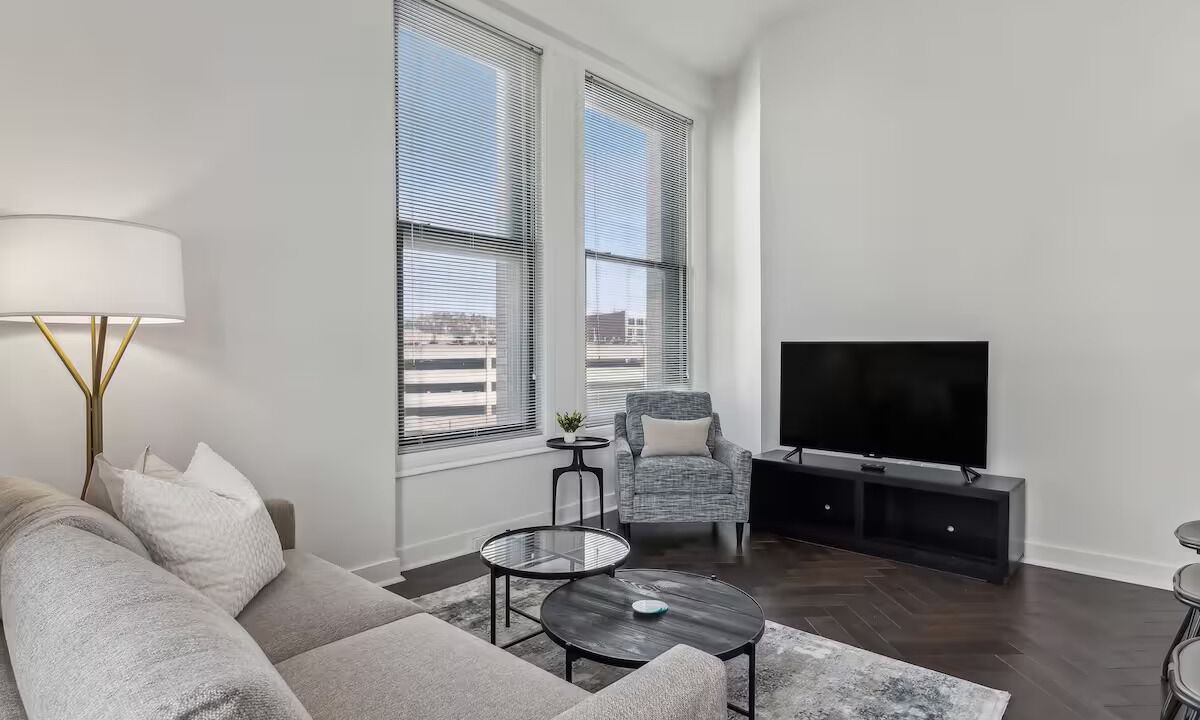 Photo of Livingroom in Downtown Pittsburgh