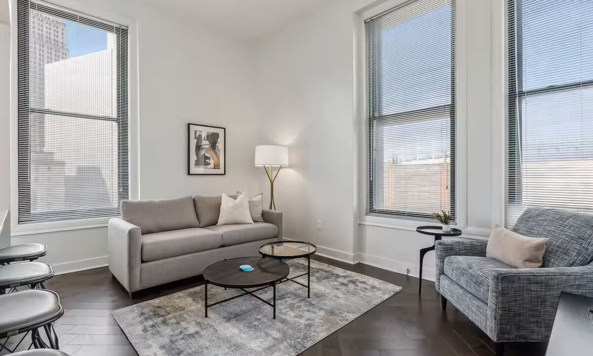 Photo of Livingroom in Downtown Pittsburgh