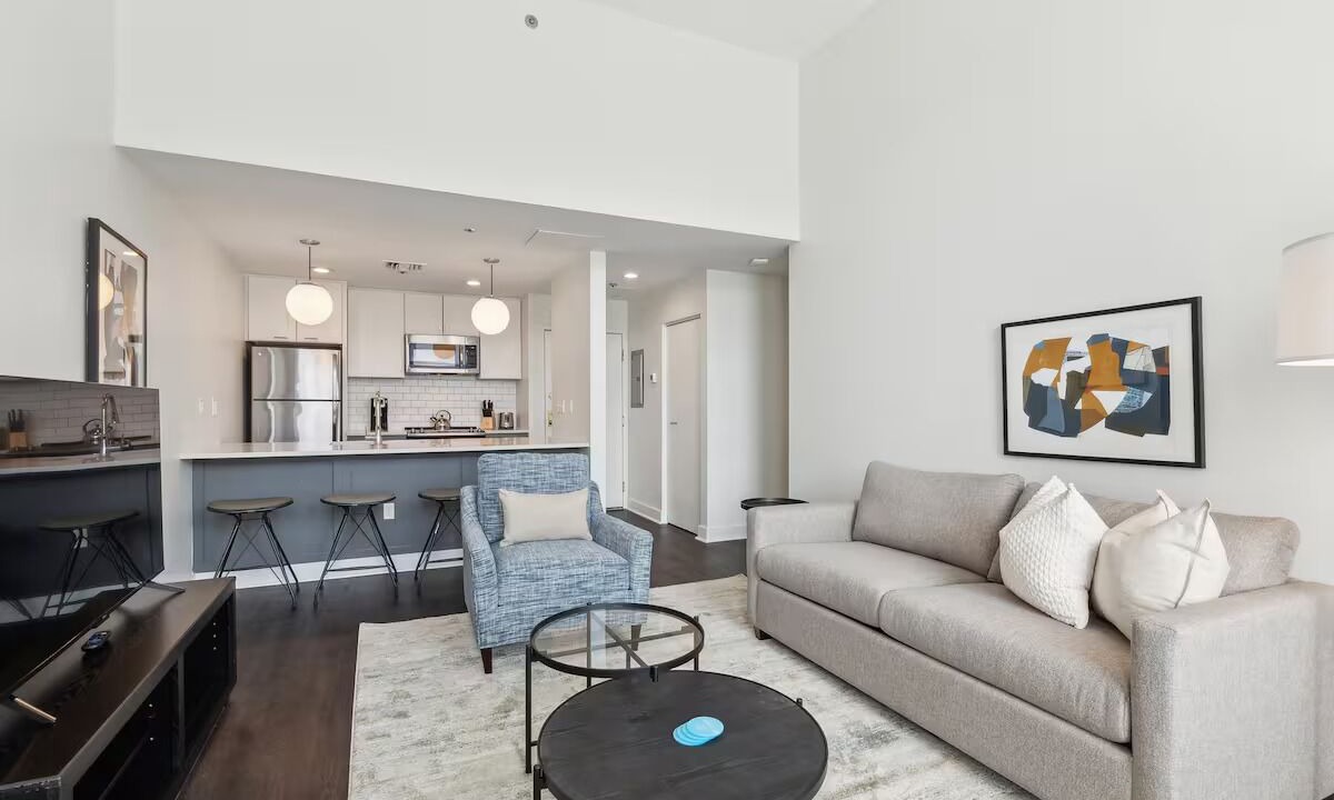 Photo of Livingroom in Downtown Pittsburgh