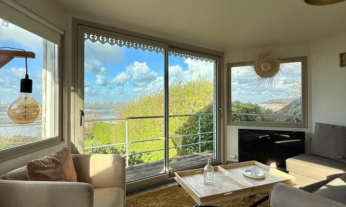 Photo of Livingroom in Cricqueboeuf
