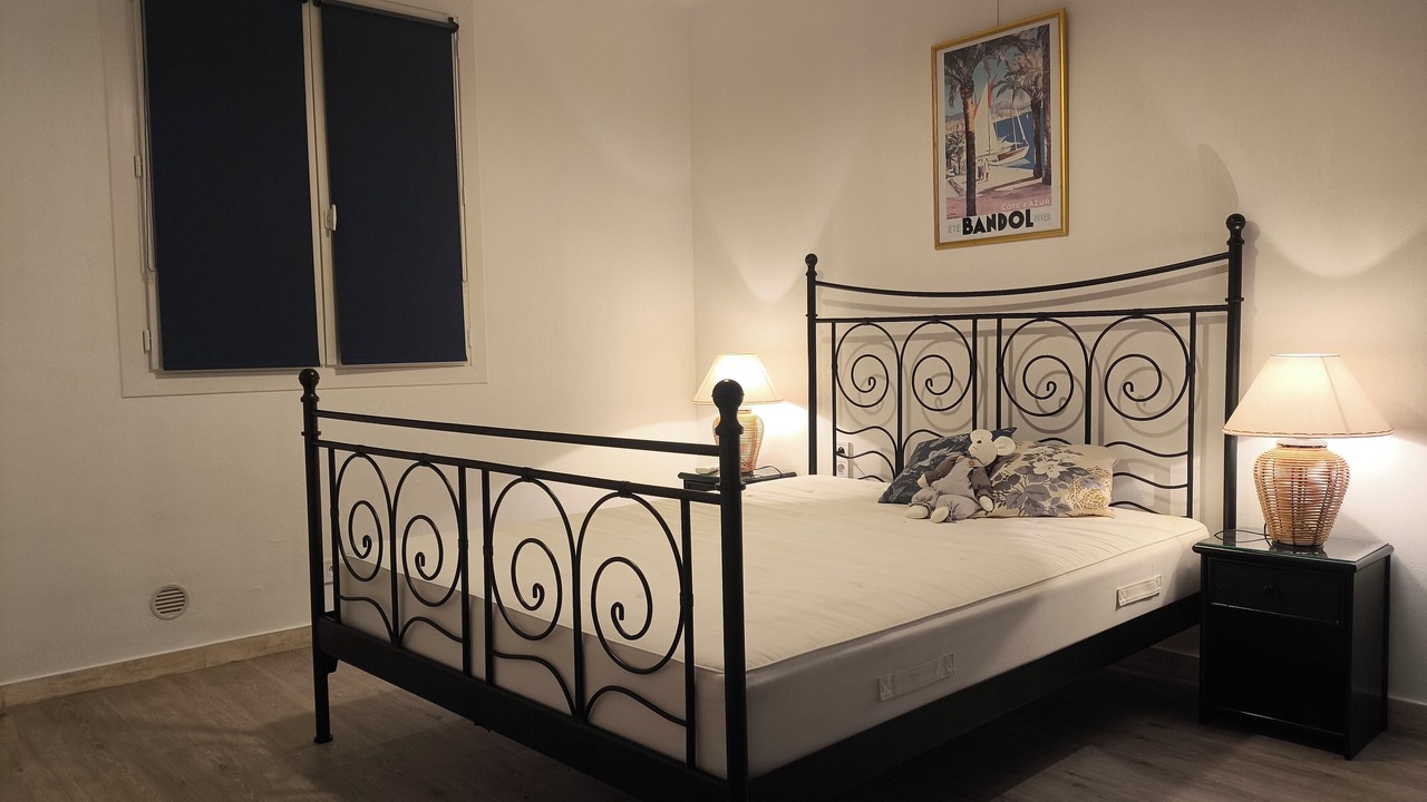 Photo of Bedroom in Le Luc
