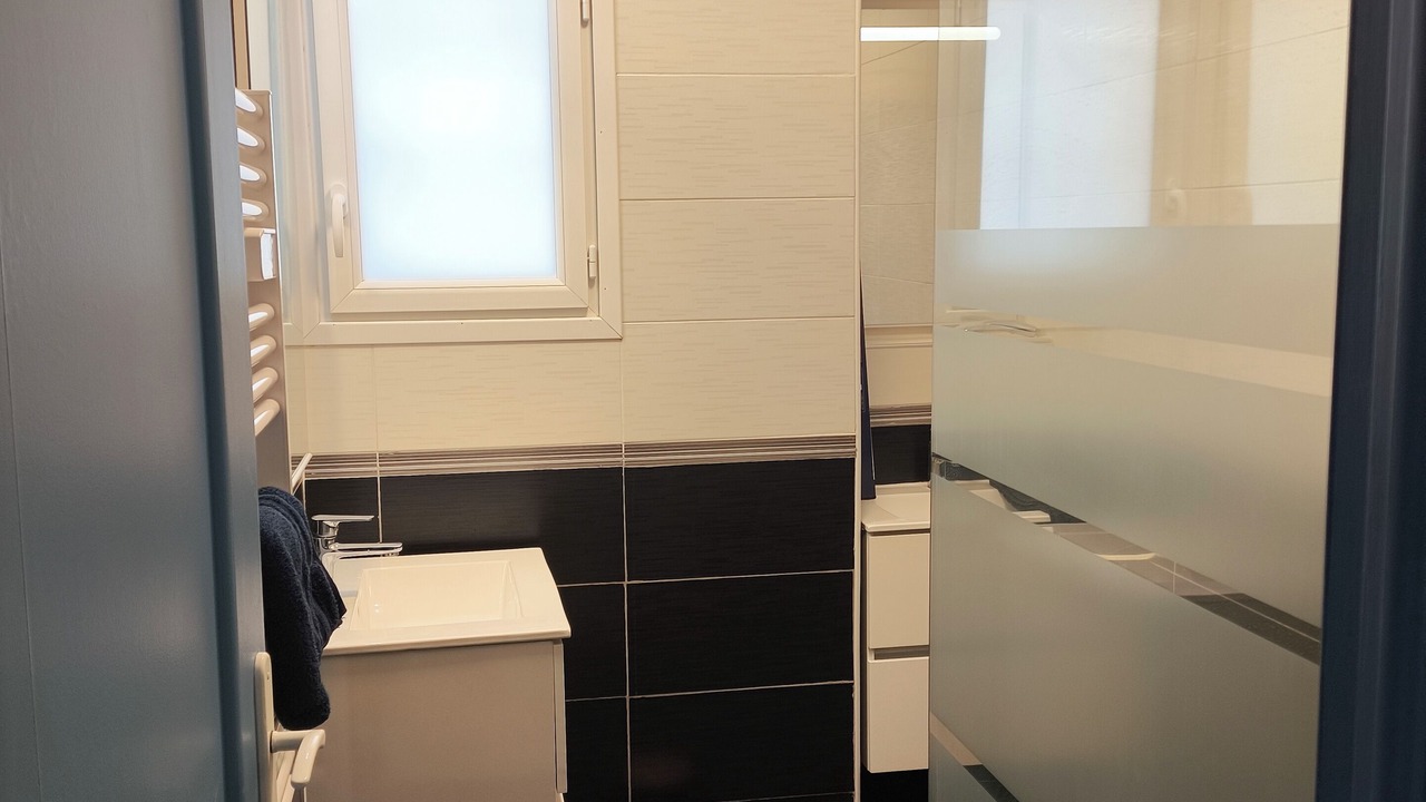 Photo of Bathroom in Le Luc