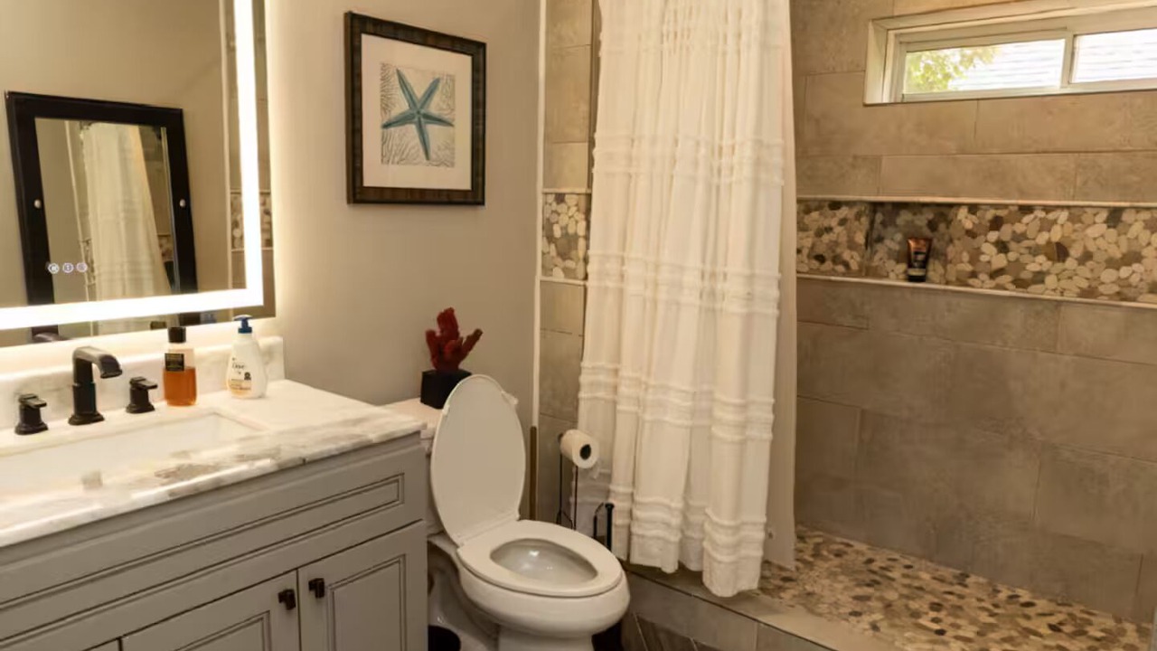 Photo of Bathroom in Douglasville