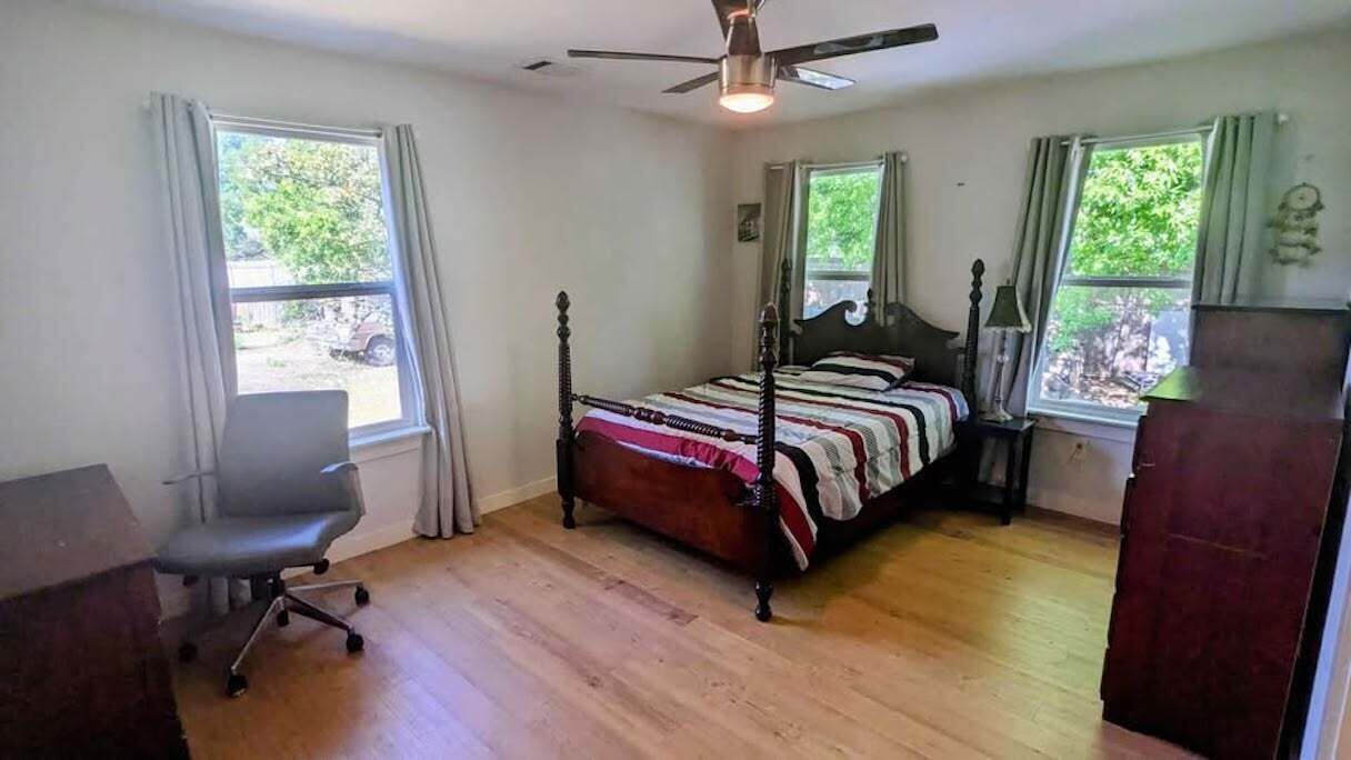 Photo of Bedroom in Manchaca