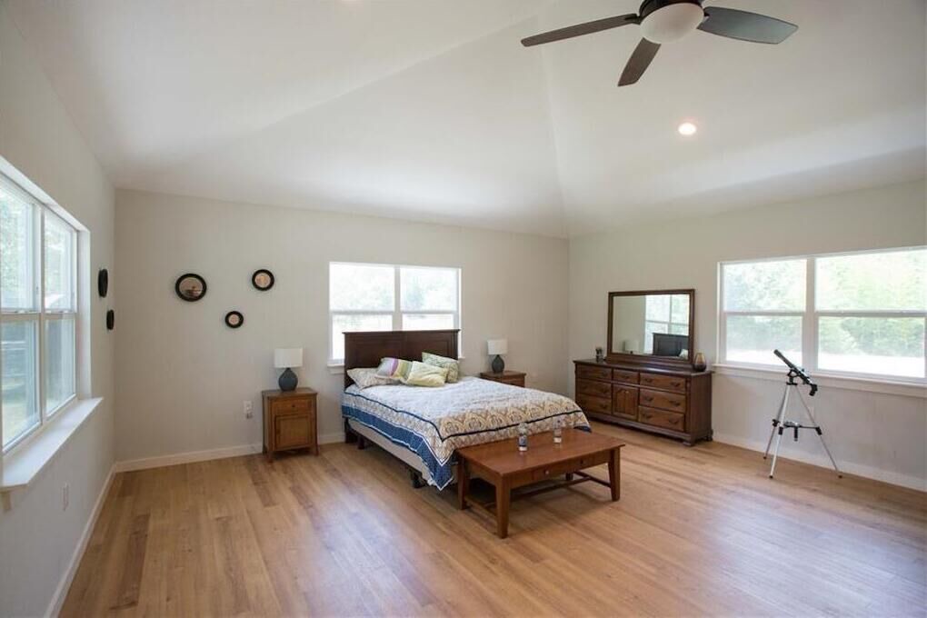 Photo of Bedroom in Manchaca