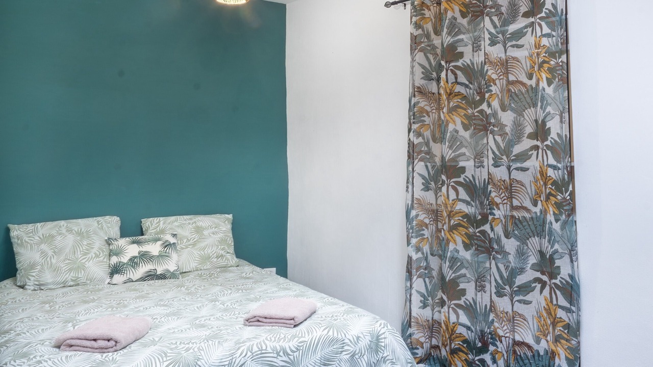Photo of Bedroom in Montolieu